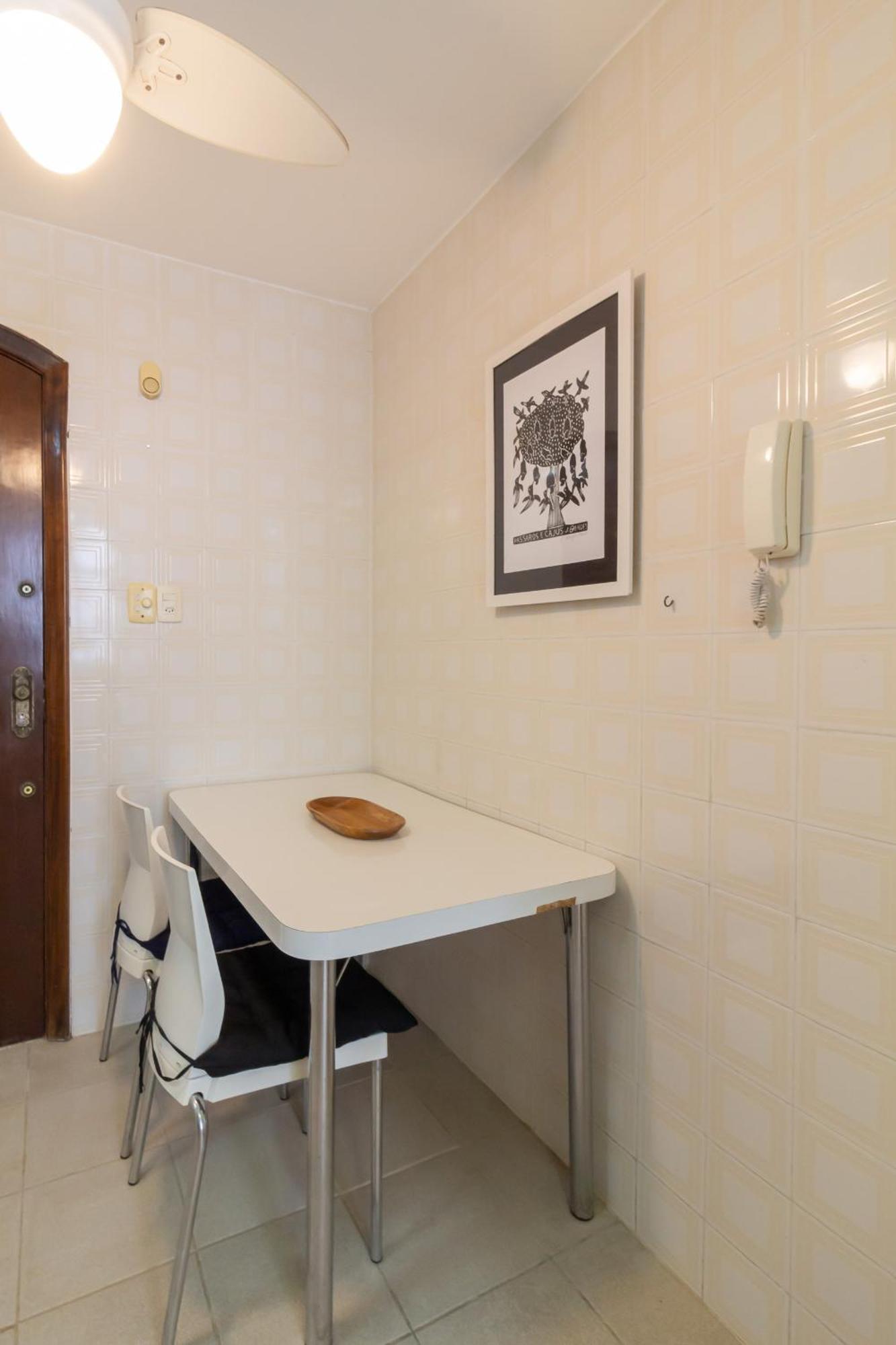 Apartamento Proximo Do Metro E 10 Minutos Da - Mfb302 *